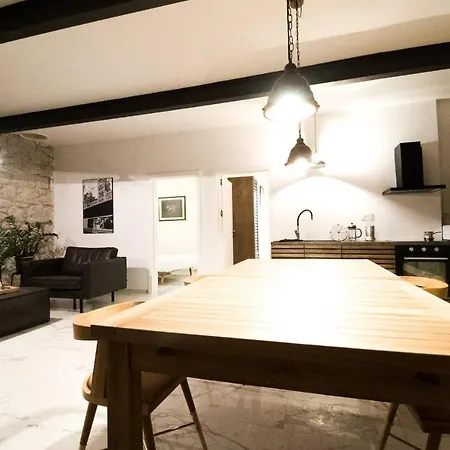 Dantes Sin-3 Bdrm Seaside Rooftop House - Nyaraló